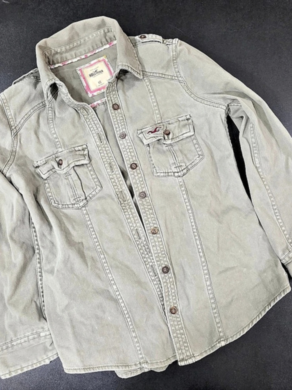 Hollister Gray Button Down Shirt Size XS
